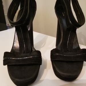 ♥️host p.♥️GUCCI SANDALS